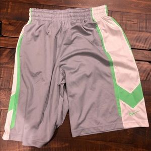 nike basketball shorts